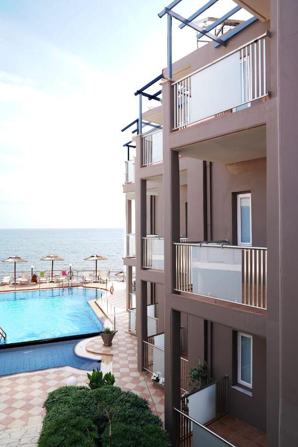 Cozy Corner Vs Beachfront Stalós Exterior foto