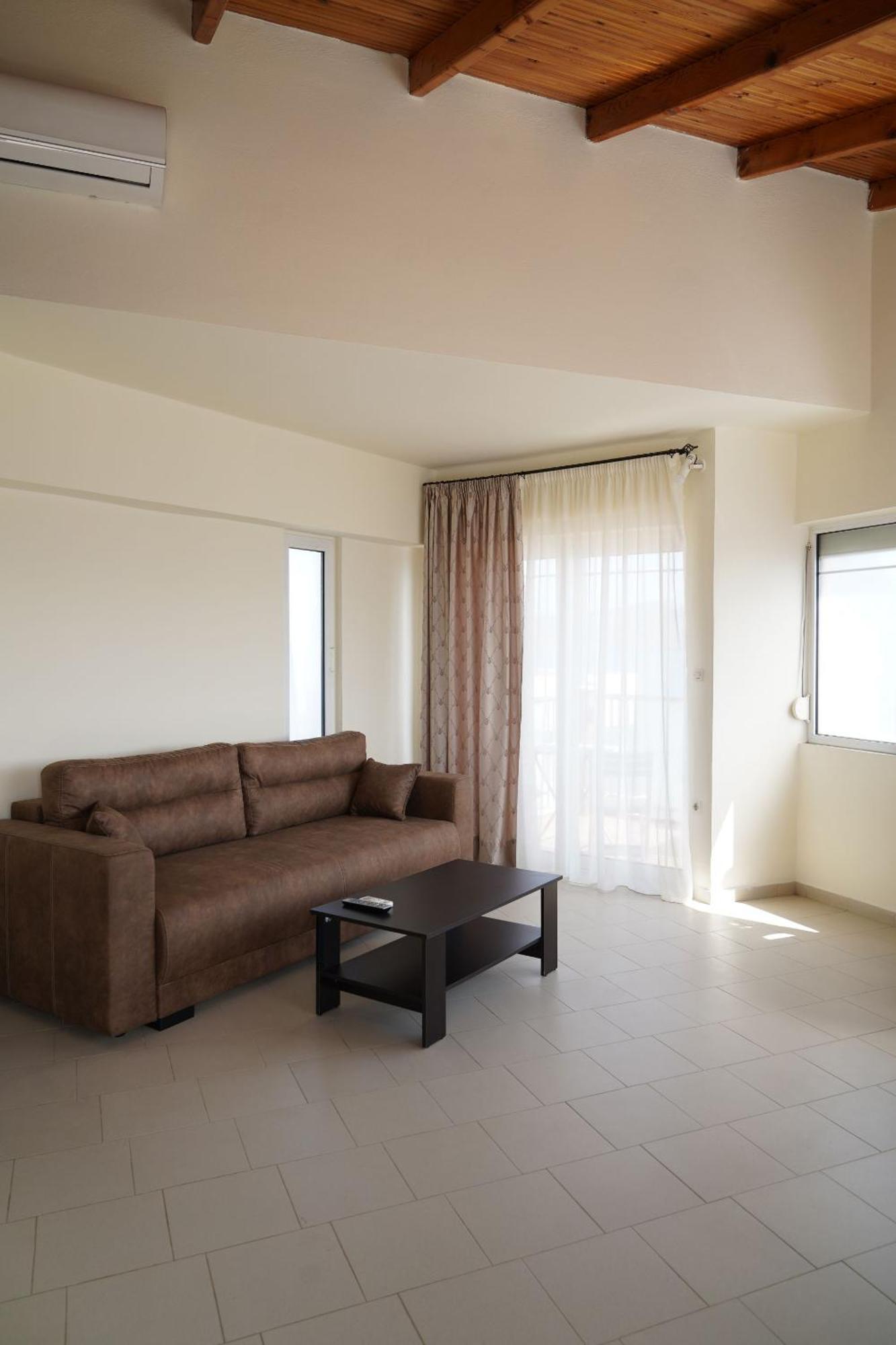 Cozy Corner Vs Beachfront Stalós Exterior foto