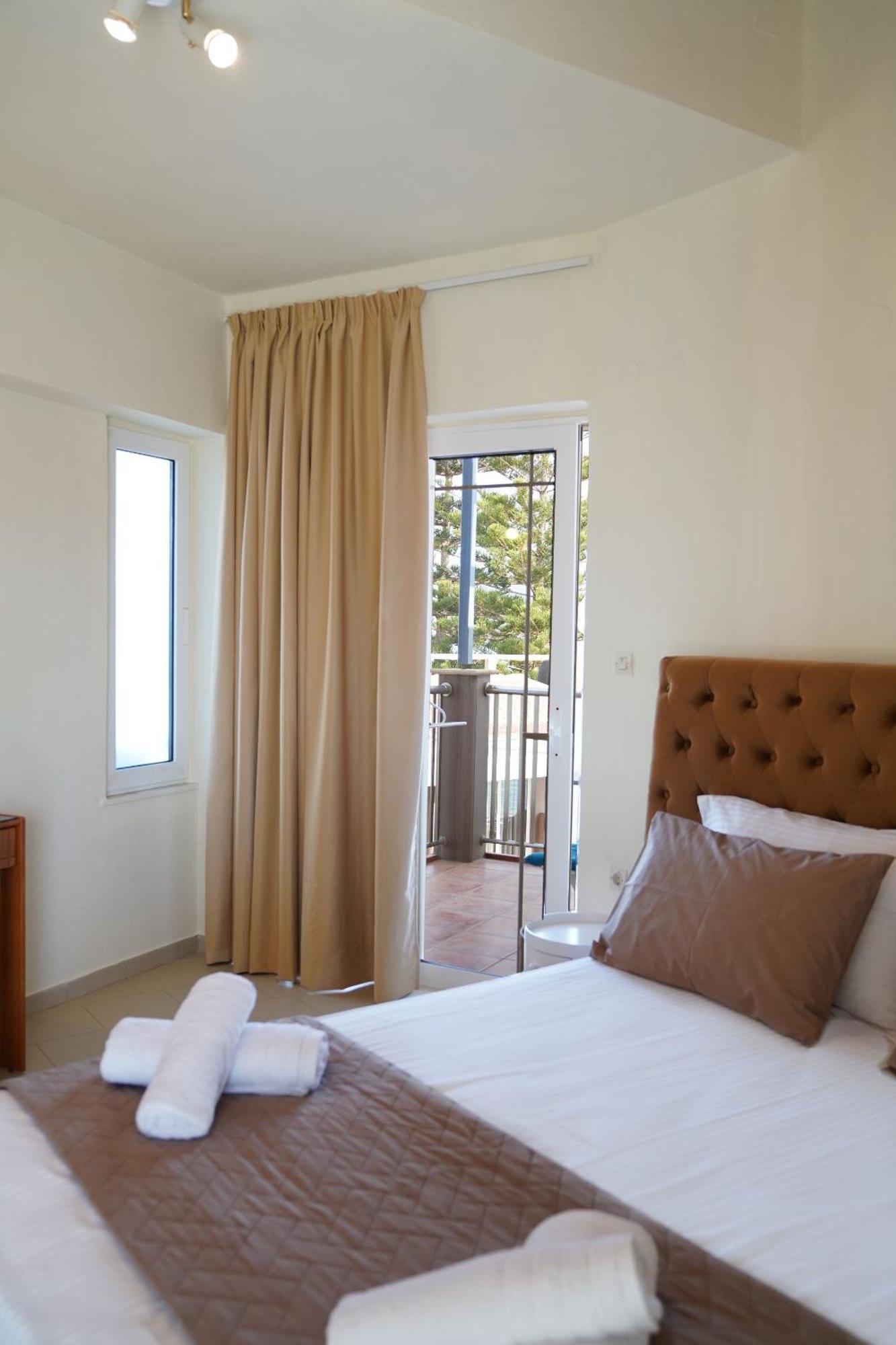 Cozy Corner Vs Beachfront Stalós Exterior foto